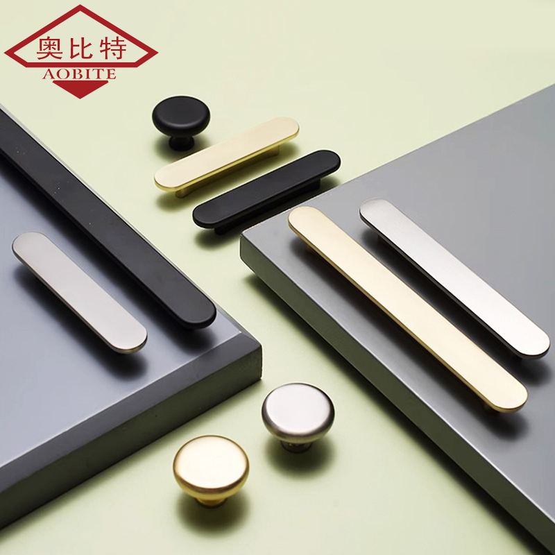 Maniglie Nere AOB per Armadiet - Furniture Hardware Items recensione e prezzo